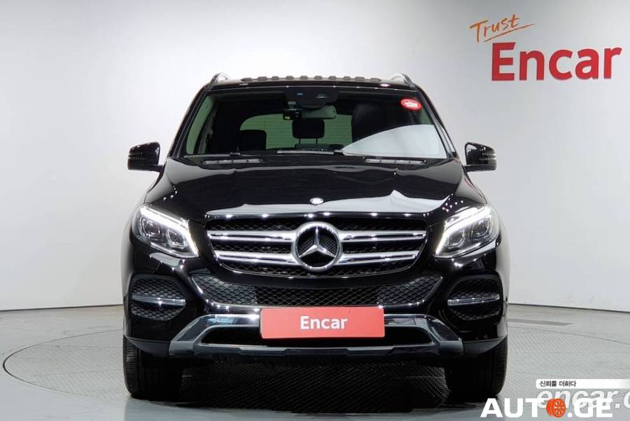 Mercedes-Benz Gle-Class 2016 — photo 2