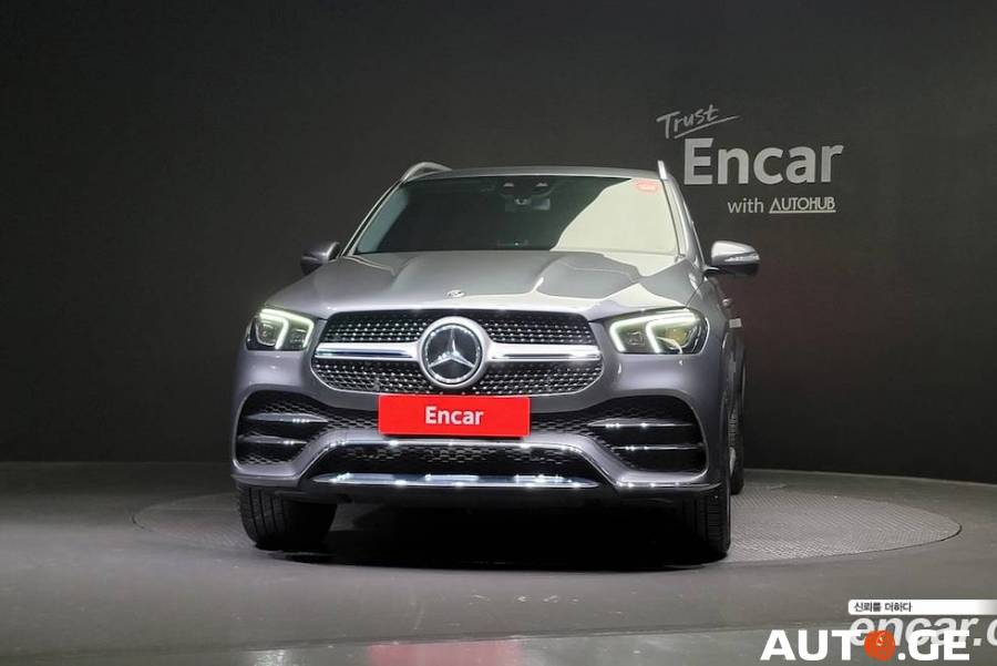 Mercedes-Benz Gle-Class 2020 — photo 2