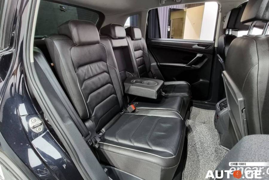 Volkswagen Tiguan 2018 — photo 2