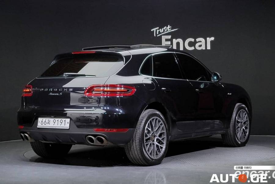 Porsche Macan 2015 — photo 2