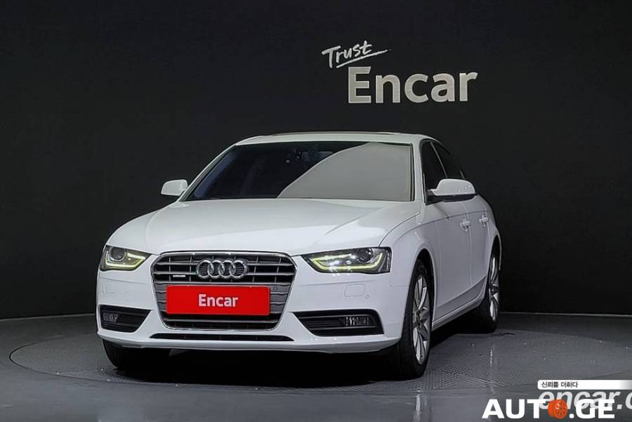 Audi A4 2013 — photo 2