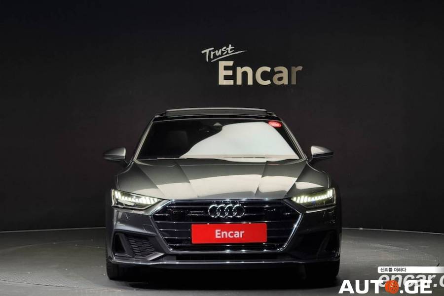 Audi A7 2021 — photo 2