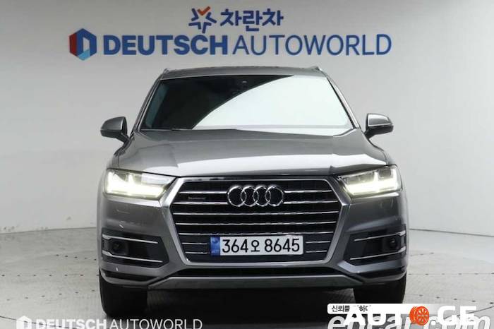 Audi Q7 2016 — photo 2