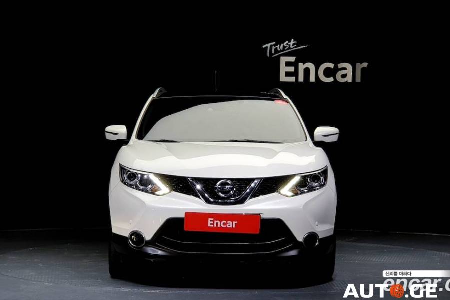 Nissan Qashqai 2015 — photo 2