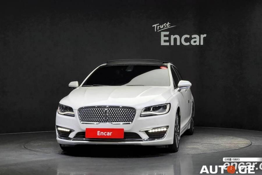 Lincoln MKZ 2017 — photo 2