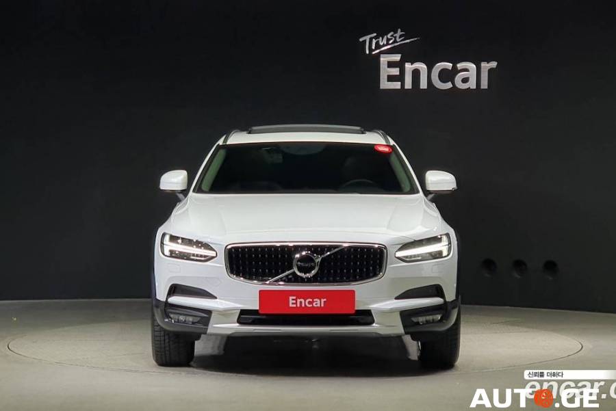 Volvo-Sp V90 2017 — photo 2