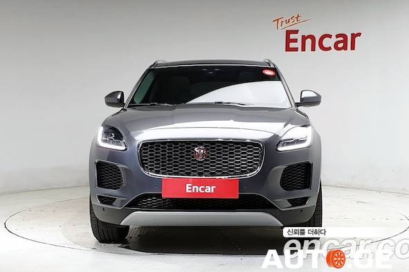 Jaguar E-Pace 2019 — photo 2