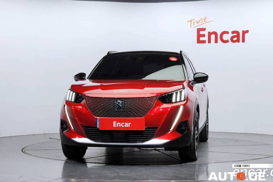 Peugeot 2008 2020 — photo 2