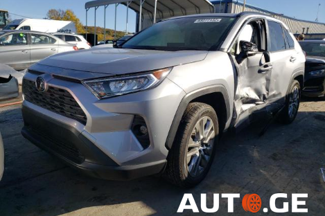 Toyota RAV4 2020 — photo 2