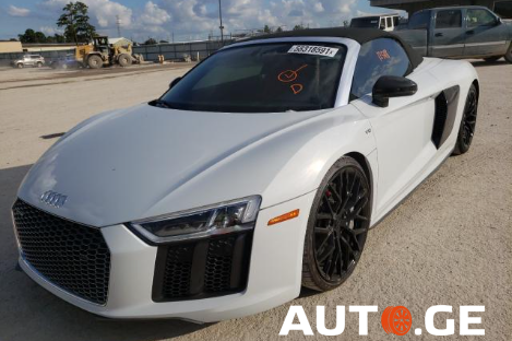 Audi R8 2018 — photo 2