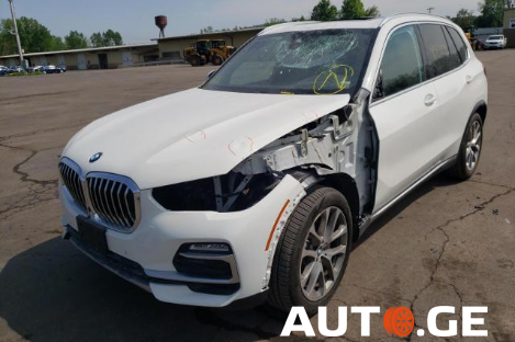 BMW X5 2019 — photo 2