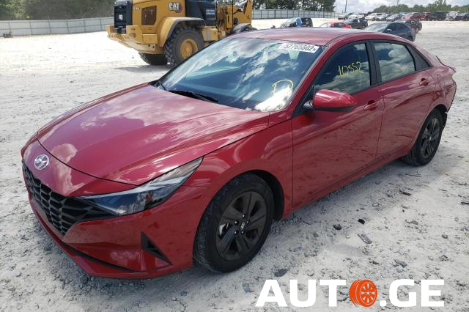 Hyundai Elantra 2021 — photo 2