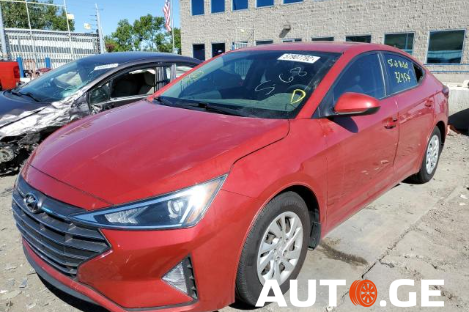 Hyundai Elantra 2019 — photo 2
