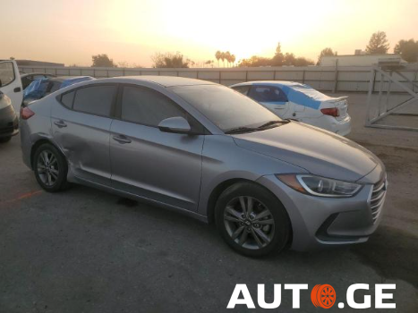 Hyundai Elantra 2017 — photo 2