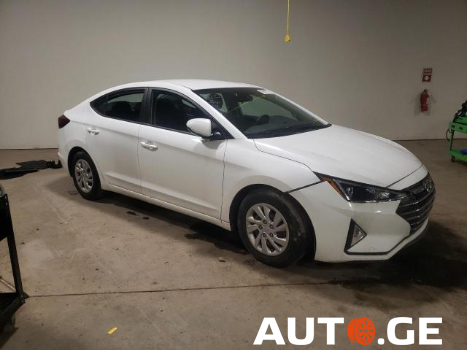 Hyundai Elantra 2020 — photo 2