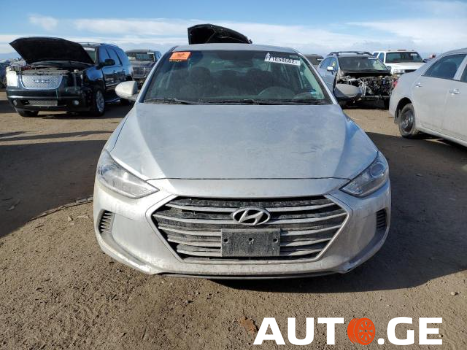 Hyundai Elantra 2018 — photo 2