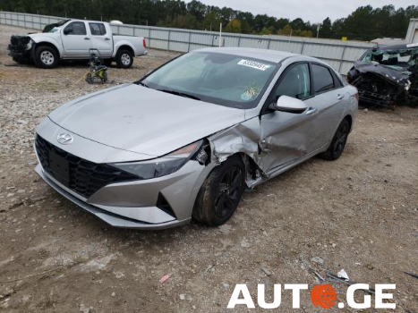 Hyundai Elantra 2021 — photo 2