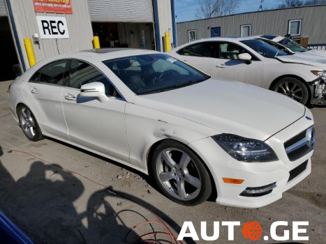 Mercedes-Benz Cls-550C 2013 — photo 2