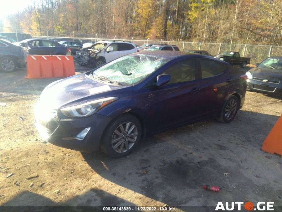 Hyundai Elantra 2014 — photo 2