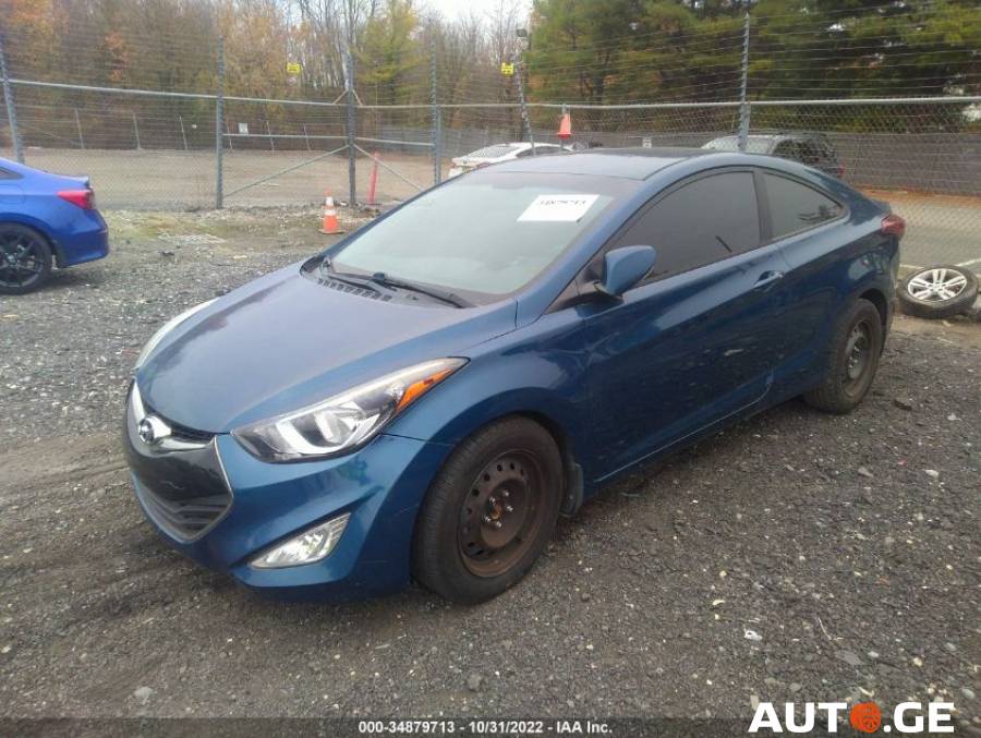Hyundai Elantra 2014 — photo 2