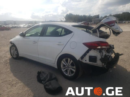 Hyundai Elantra 2017 — photo 2