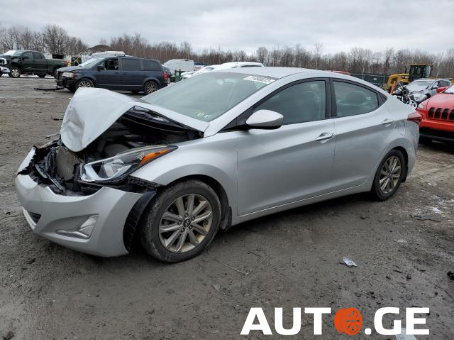 Hyundai Elantra 2015 — photo 2