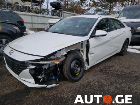 Hyundai Elantra 2022 — photo 2