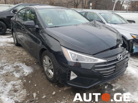 Hyundai Elantra 2020 — photo 2