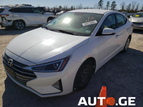Hyundai Elantra 2019 — photo 2