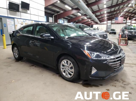 Hyundai Elantra 2020 — photo 2