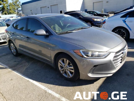 Hyundai Elantra 2018 — photo 2