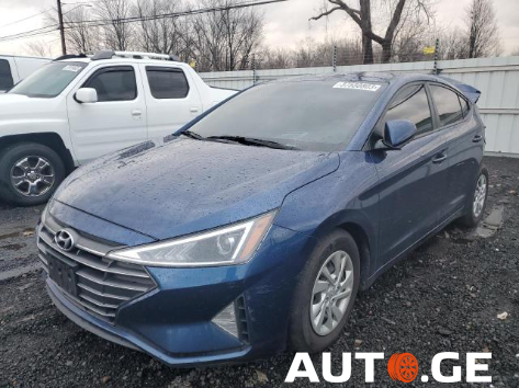 Hyundai Elantra 2019 — photo 2