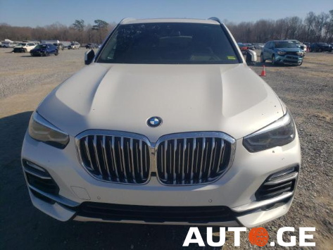 BMW X5 2019 — photo 2