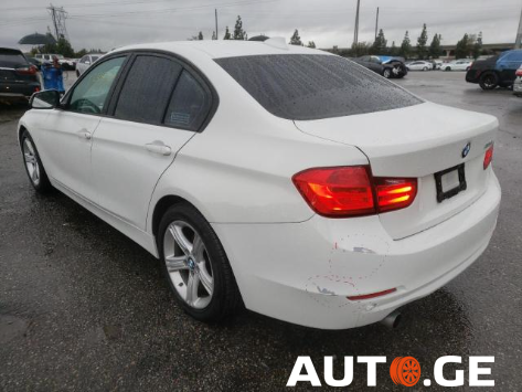BMW 320 2014 — photo 2