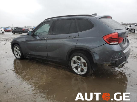BMW X1 2015 — photo 2