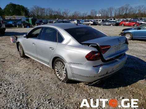 Volkswagen Passat 2017 — photo 2