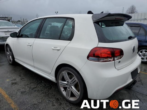 Volkswagen Golf 2012 — photo 2