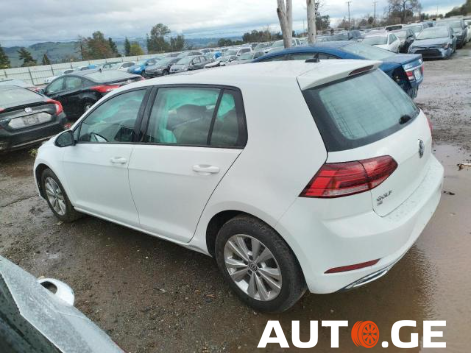 Volkswagen Golf 2019 — photo 2