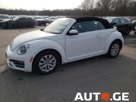 Volkswagen Beetle 2018 — photo 2