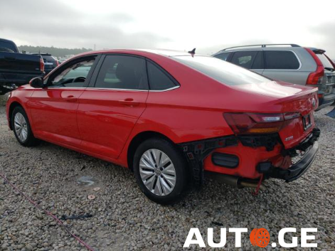 Volkswagen Jetta 2019 — photo 2