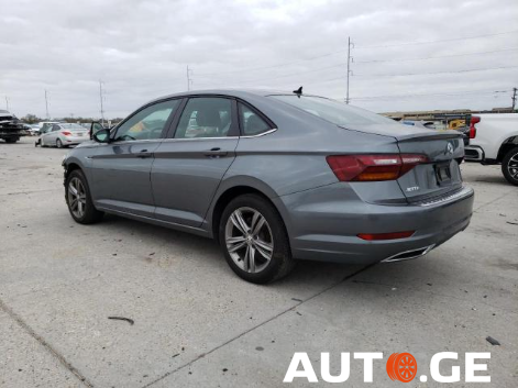 Volkswagen Jetta 2019 — photo 2
