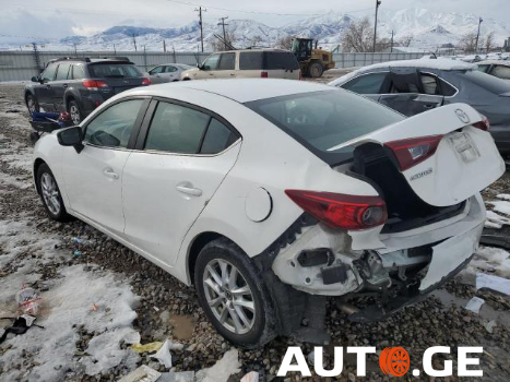 Mazda Mazda3 2016 — photo 2