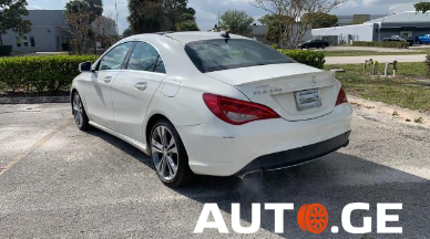 Mercedes-Benz Cla-250C 2015 — photo 2