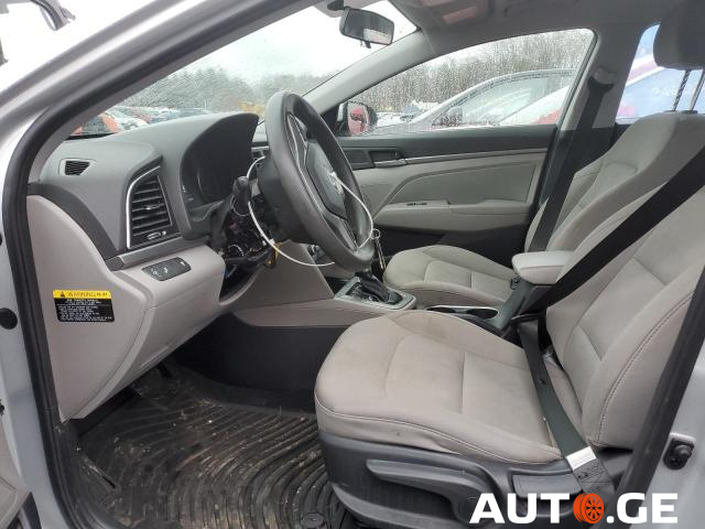 Hyundai Elantra 2018 — photo 2