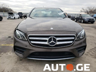 Mercedes-Benz E-300C