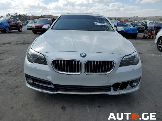 BMW 528