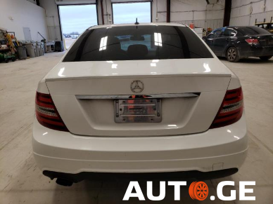 Mercedes-Benz C-250C 2013 — photo 2