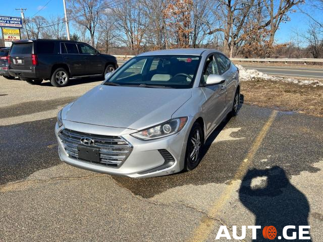 Hyundai Elantra 2018 — photo 2