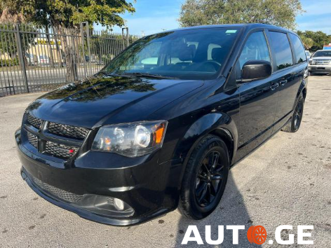 Dodge Grand Caravan 2019 — photo 2