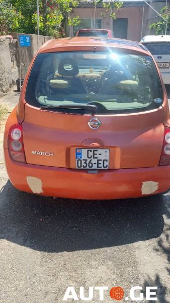 Nissan March 2002 — photo 2